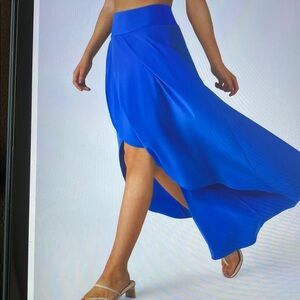 XLARGE.  HALARA BREEZEFUL HIGH LOW RUFFLE 2 IN 1 MAXI SKIRT